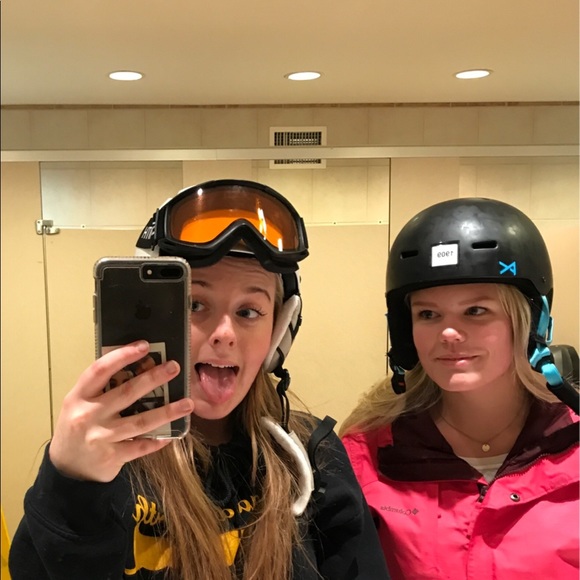 Meet your Posher, Emma - Picture 1 of 1